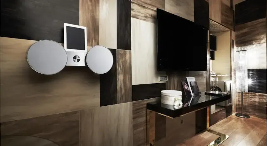 Platinum Royal Suite