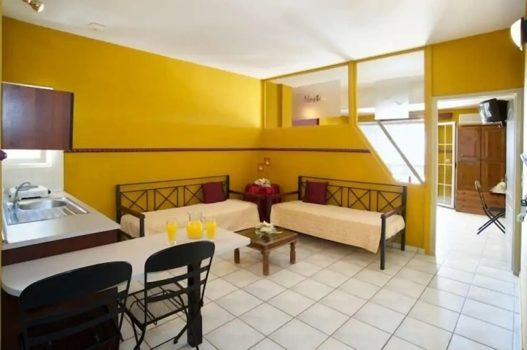 1 Bedroom Family Apartment with sea view