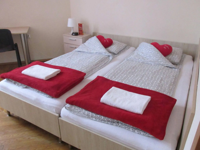 Hostel Euro-Room
