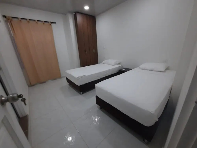 Mh Rooms