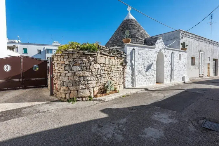 Trulli Guest House