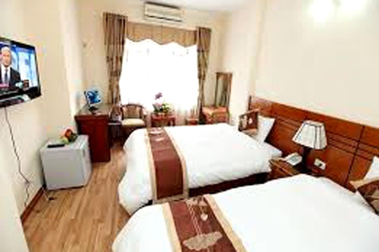 Deluxe Double room with city view