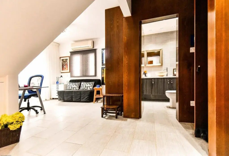 2 Br Villa Blue Phoenix - Chg 8911