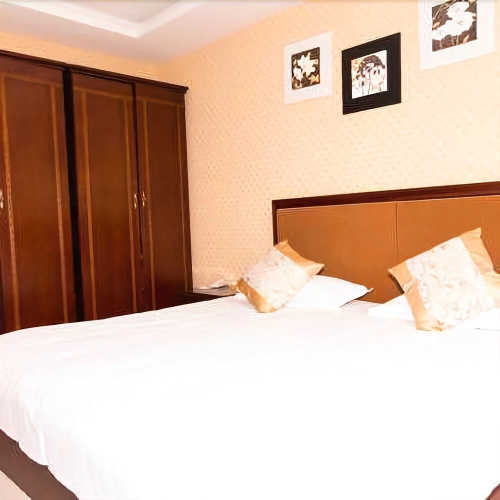 Lanqin Hotel
