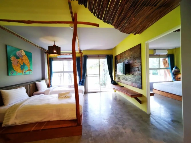 Standard Family room