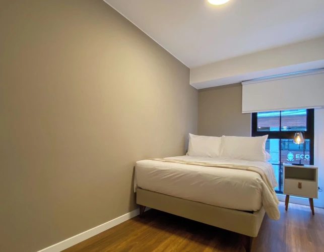 2 Bedrooms Luxury Apartment with balcony