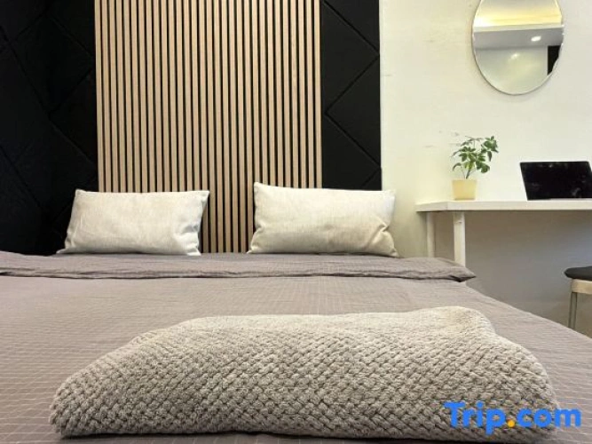 1 Bedroom Family Apartment