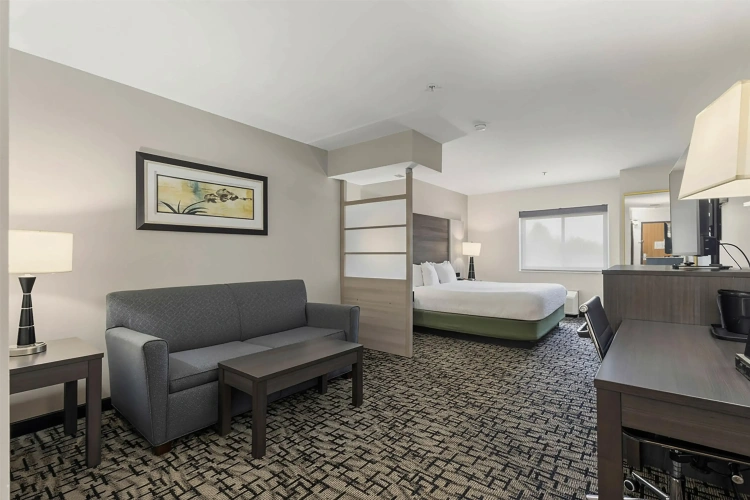 Double Suite