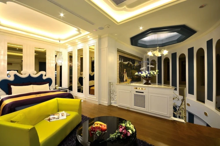 Classic Double Attic room