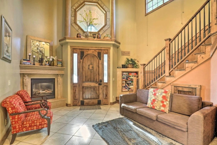 3 Bedrooms Cottage with balcony