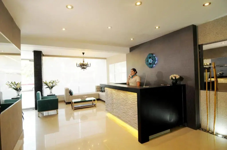 Dom Hotel
