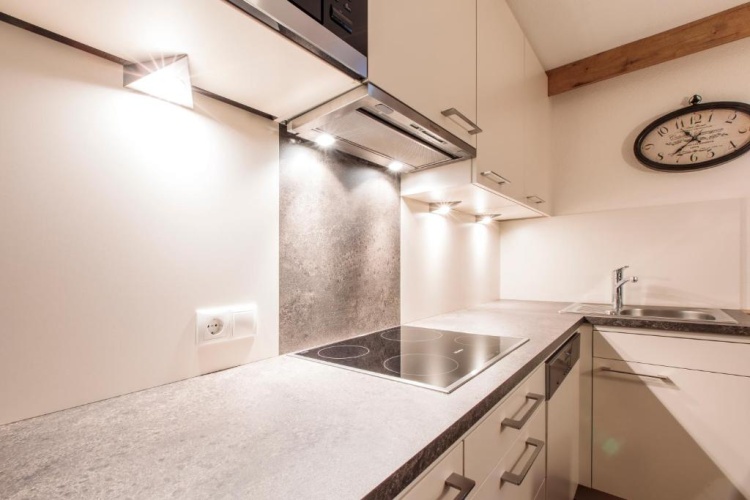 2 Bedrooms Comfort Basement Apartment