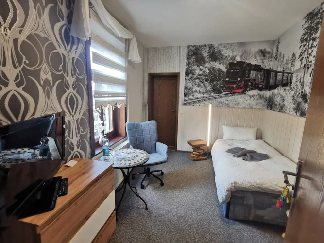 Standard Single room