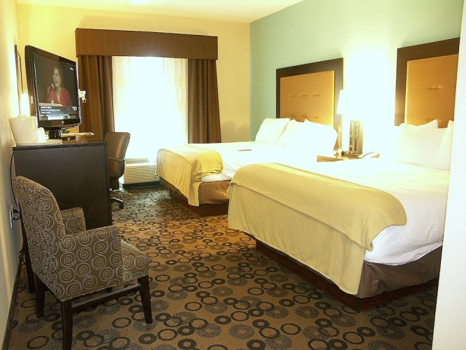 Quadruple Suite