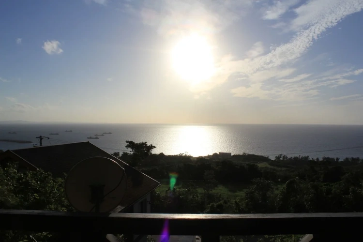 Suite with ocean view