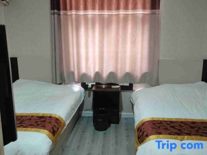 Economy room