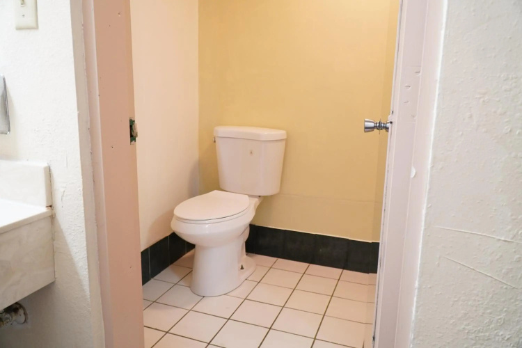 Quality Quarters Inn