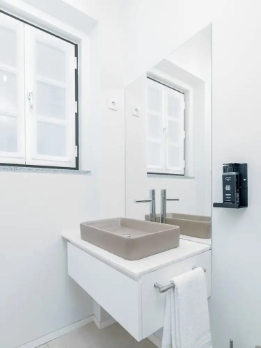 Limehome Evora Rua de Machede 61