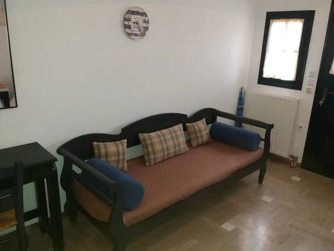 Cafe Greco Studios & Apartments