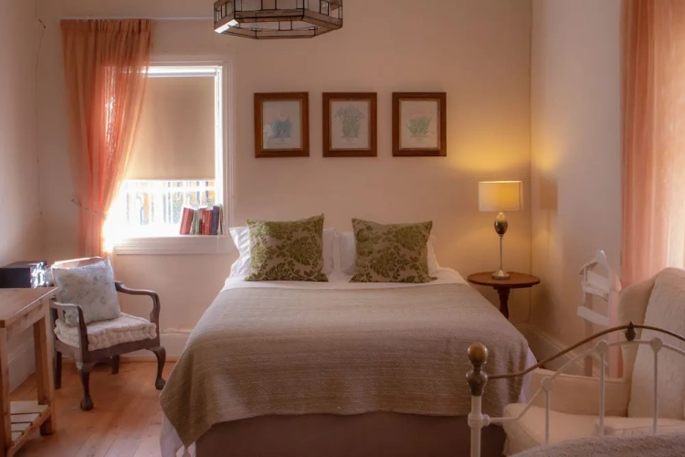 4 Bedrooms Family Villa