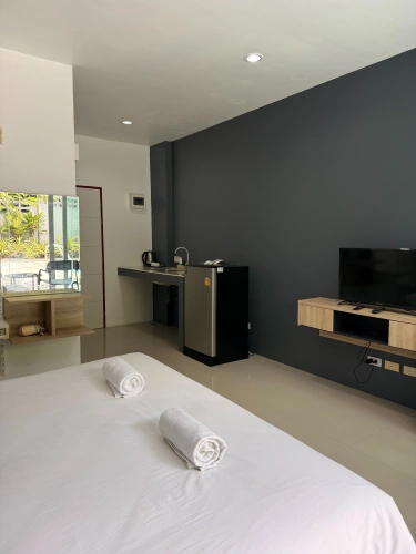 Deluxe room with garden view