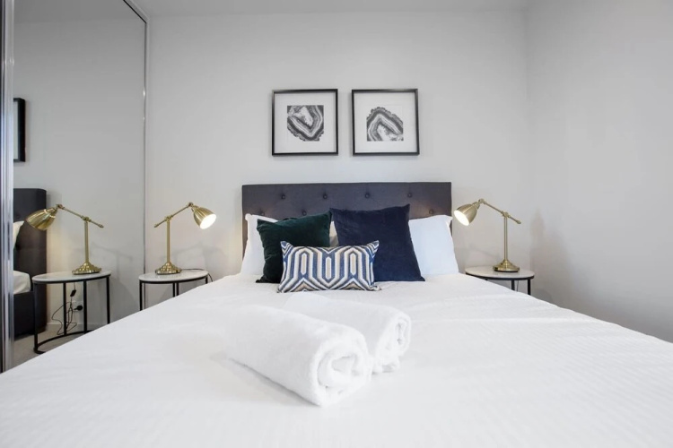 Designer 2BR With Carpark Monash Uni@caulfield