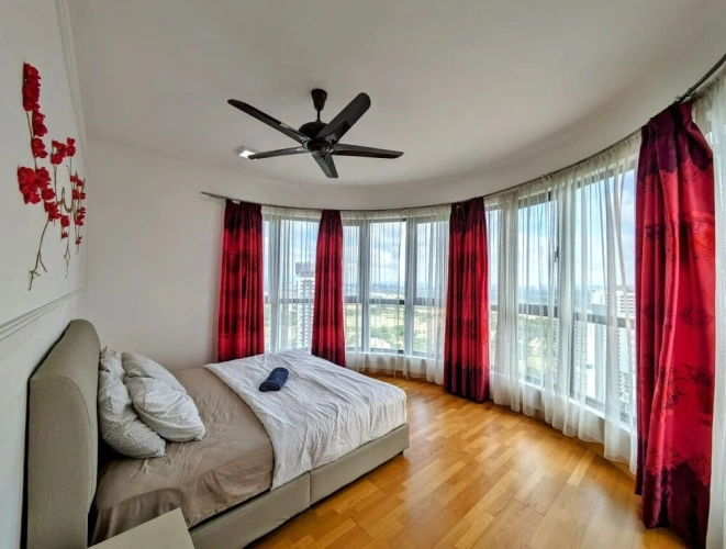 3 Bedrooms Standard room with city view
