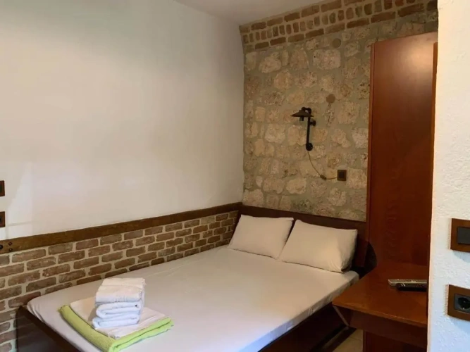 2 Bedrooms Apartment with view