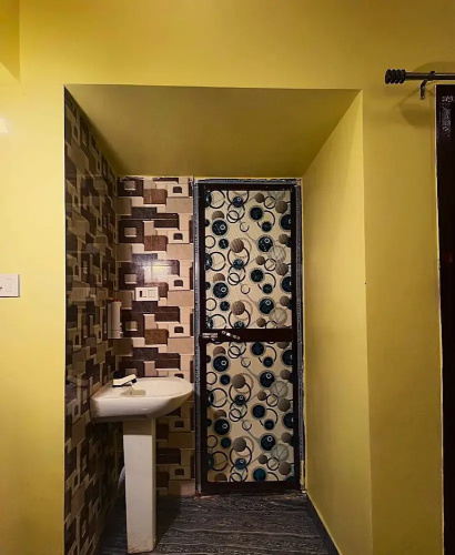 Om Guest House