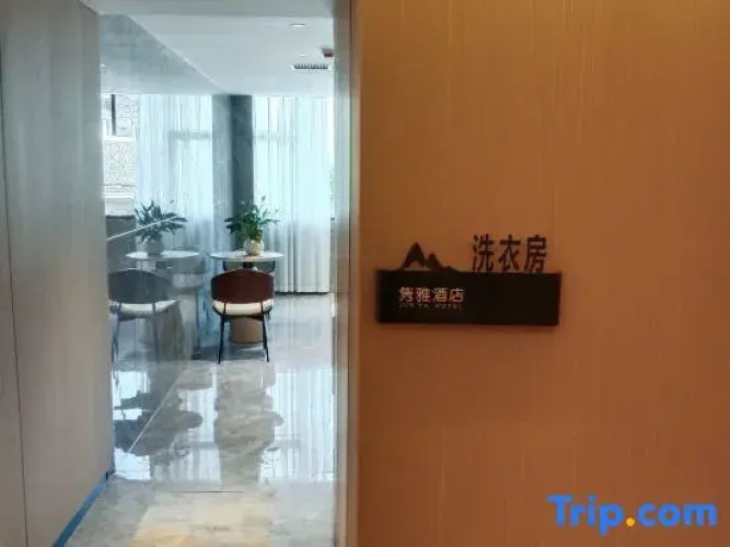 Jun Ya Hotel