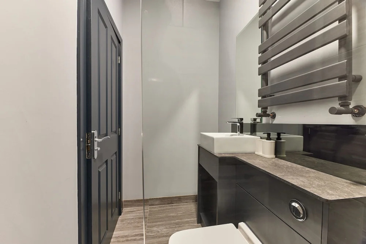 Apartment Stays