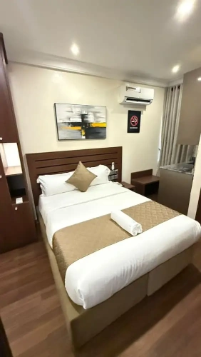 Deluxe Single room