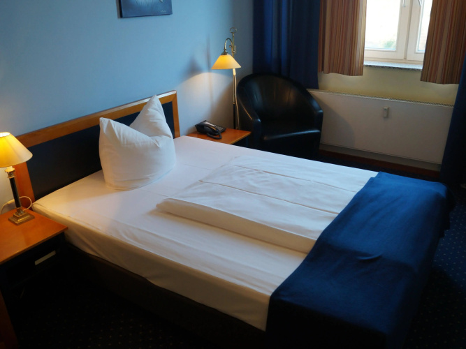 H24 Hoteltow