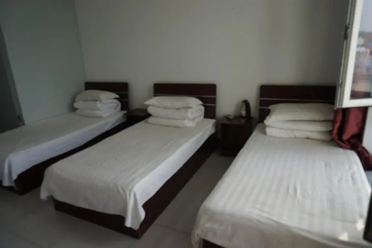 Yaju Guo'an Hotel
