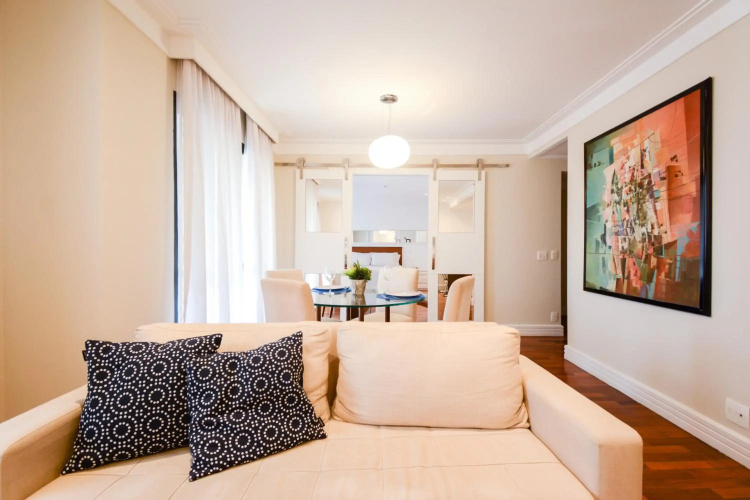 Flat Clarion Apartments by BnbHost