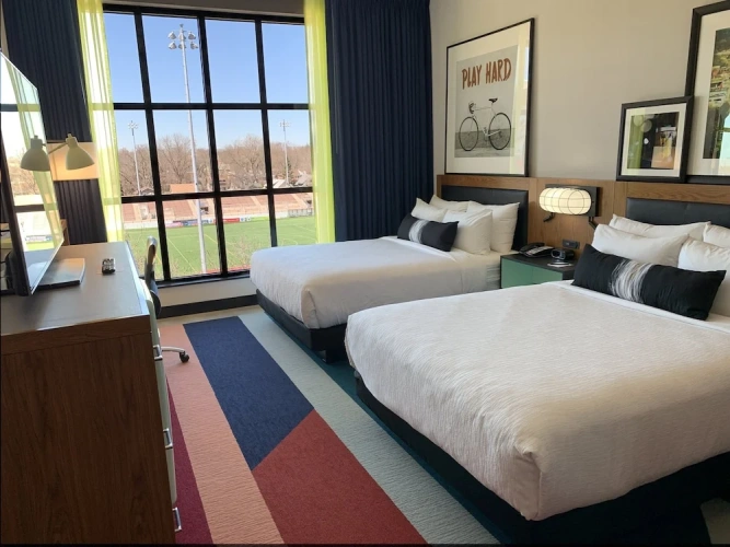 Accessible Double Suite