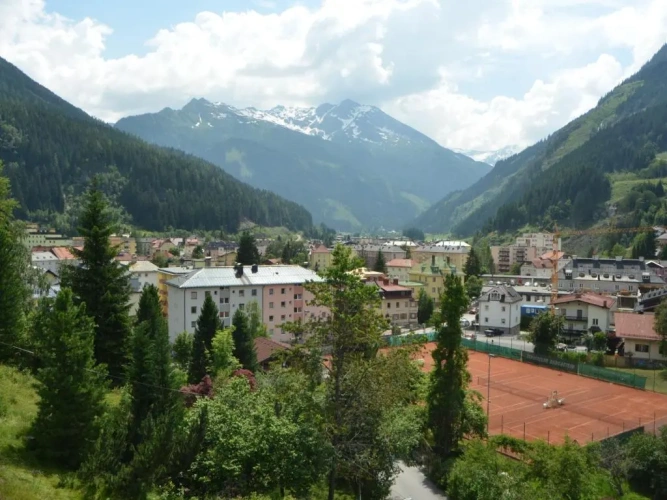Standard Single room with balcony and with view