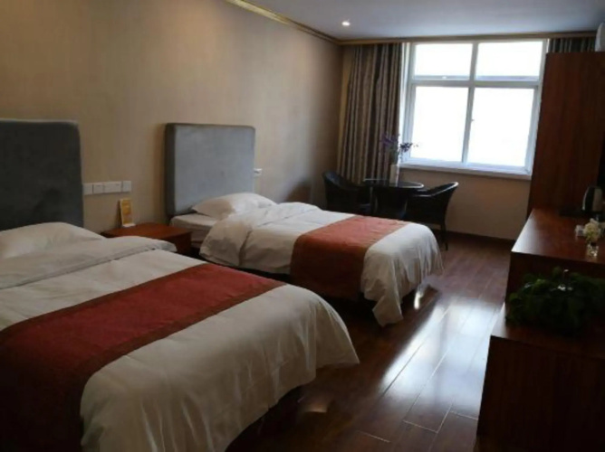 Deyu Business Hotel