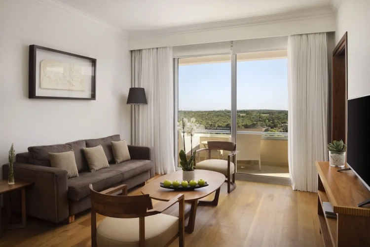 Standard Suite with balcony