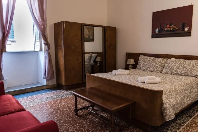 2 Bedrooms Standard Triple room with city view