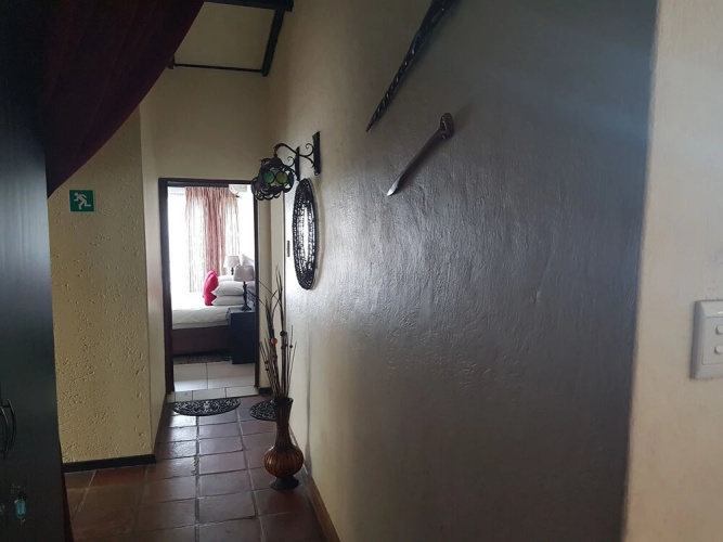 360 Eastwoods Guesthouse
