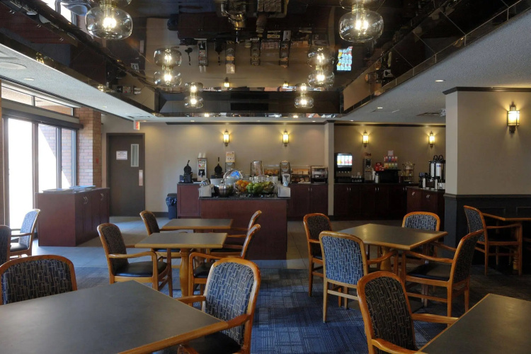 The Embassy Inn photo 18