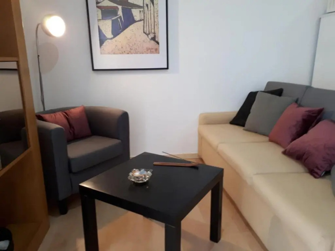 5 Minutes Walk from the Beach