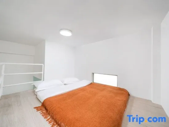 1 Bedroom Double Duplex Suite