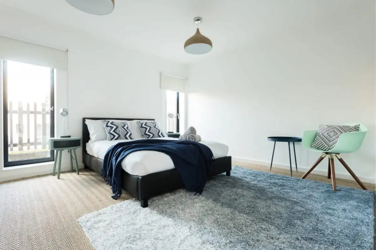 The Cliffside Loft - Distinctly Modern 3BDR Riverside Home