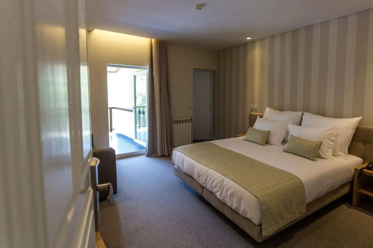 Adelaide Hotel