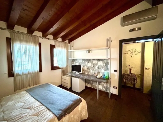 Classic Triple room