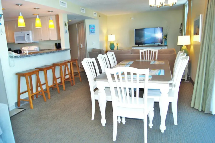 Seaside Resort 1003