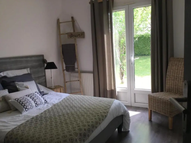 Standard Double room with pool view