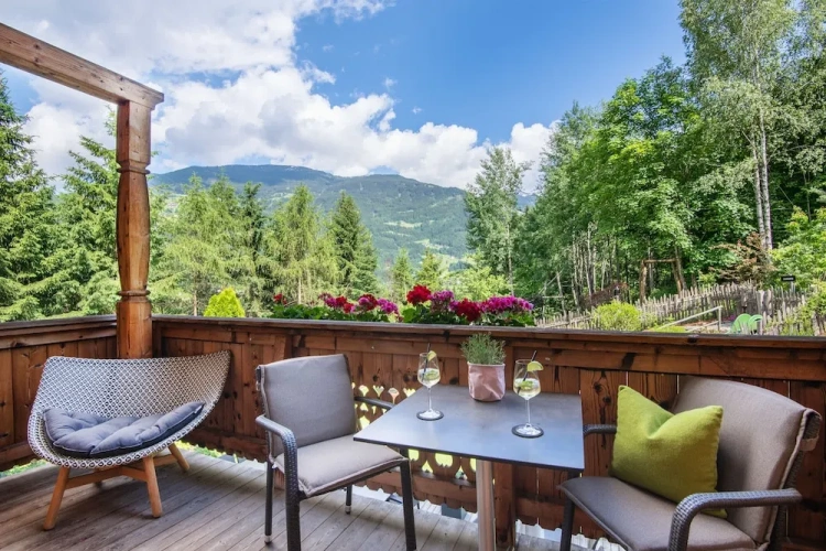 1 Bedroom Premium Double room with balcony and with garden view